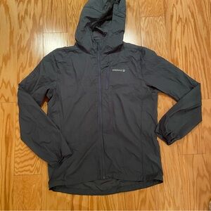 Green Hooded Windbreaker with Full-Length Zipper